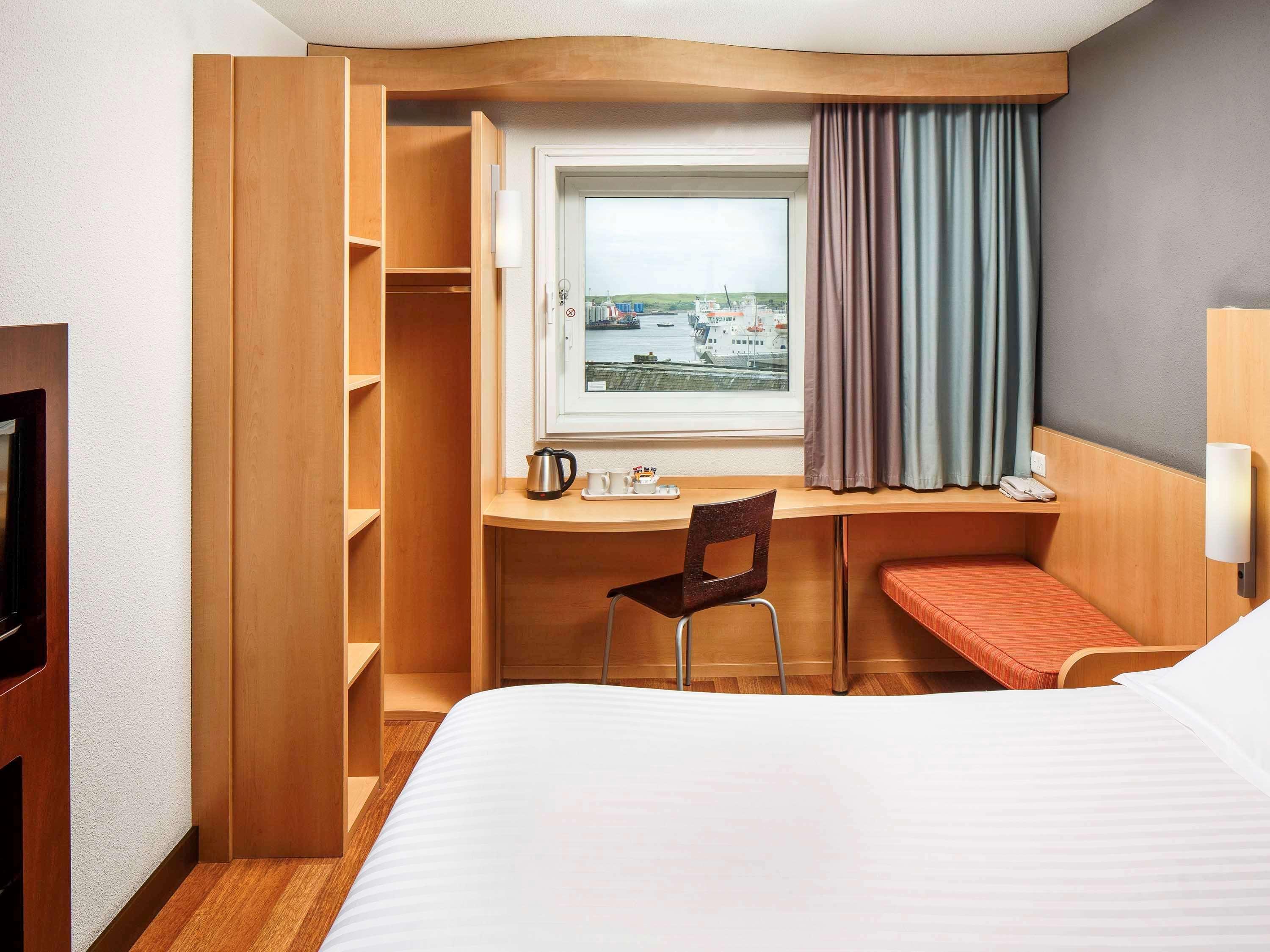Отель Ibis Centre - Quayside 3*