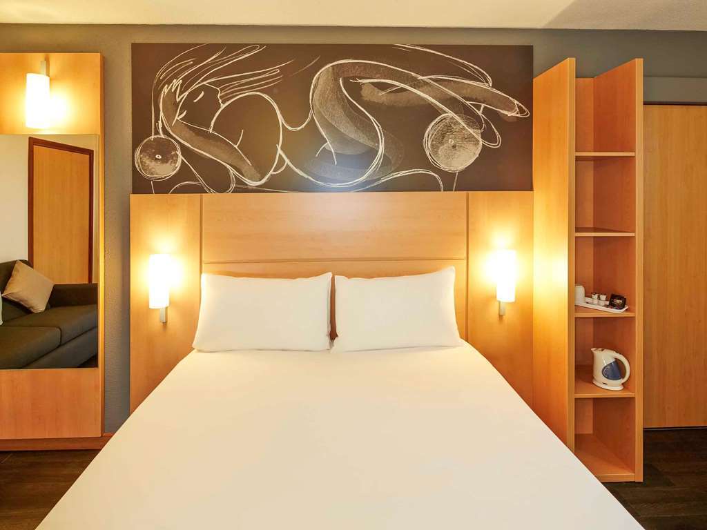 Ibis Centre - Quayside Абердин